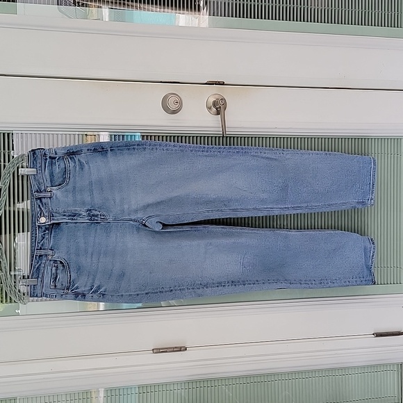 American Eagle Outfitters Denim - AE Stretch Mom Straight Jean Sz 10 Long